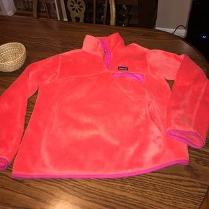 Like new Patagonia re-tool pullover!